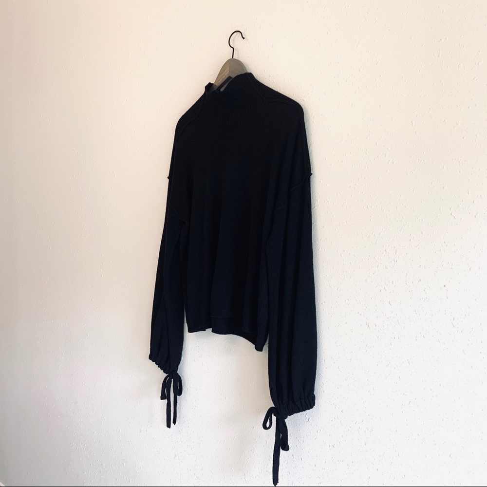BCBGMAXAZRIA Turtle Neck Wool Sweater/Sz:S/NWT - Picture 4 of 8